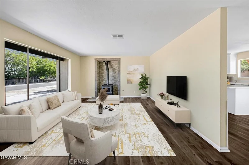 Photo 2 of 13116 E East Avenue W10