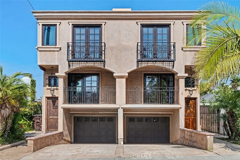148 W Marquita B photo 2
