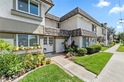 5615 Westminster Blvd photo 2