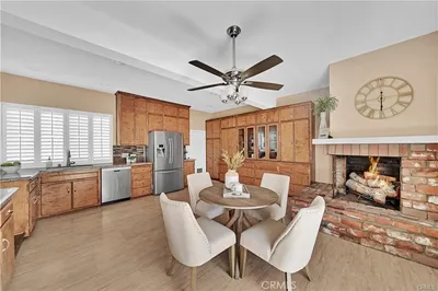 714 Oceanview photo 2