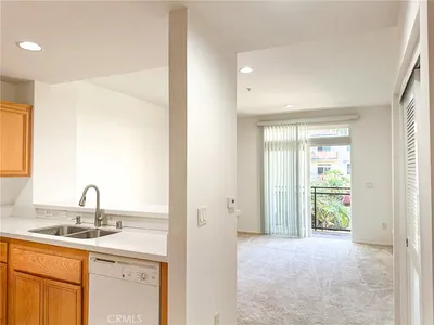 13200 Pacific Promenade 217 photo 2