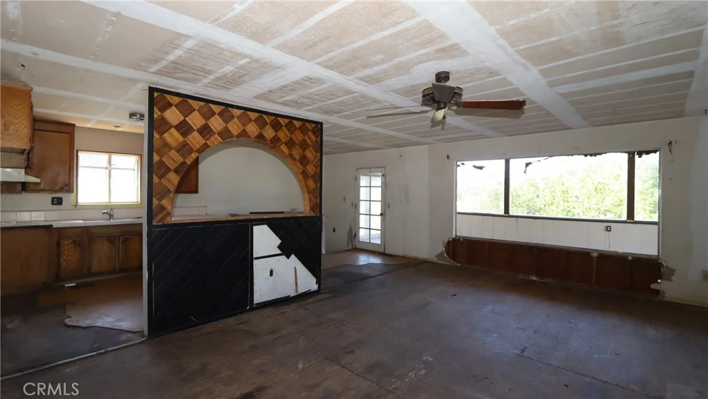 Interior 2