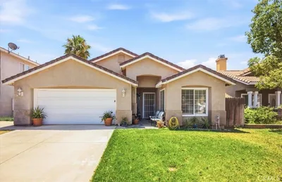 1305 Abbey Pines