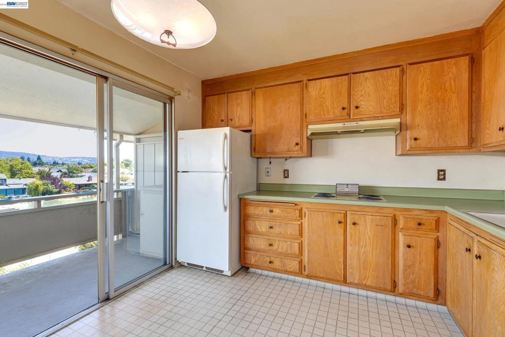 Interior 3