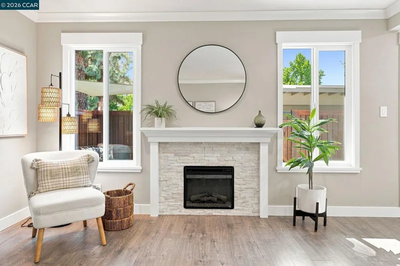 Photo 2 of 1594 Schenone Ct F