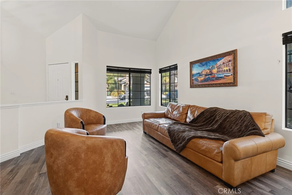 Interior 3
