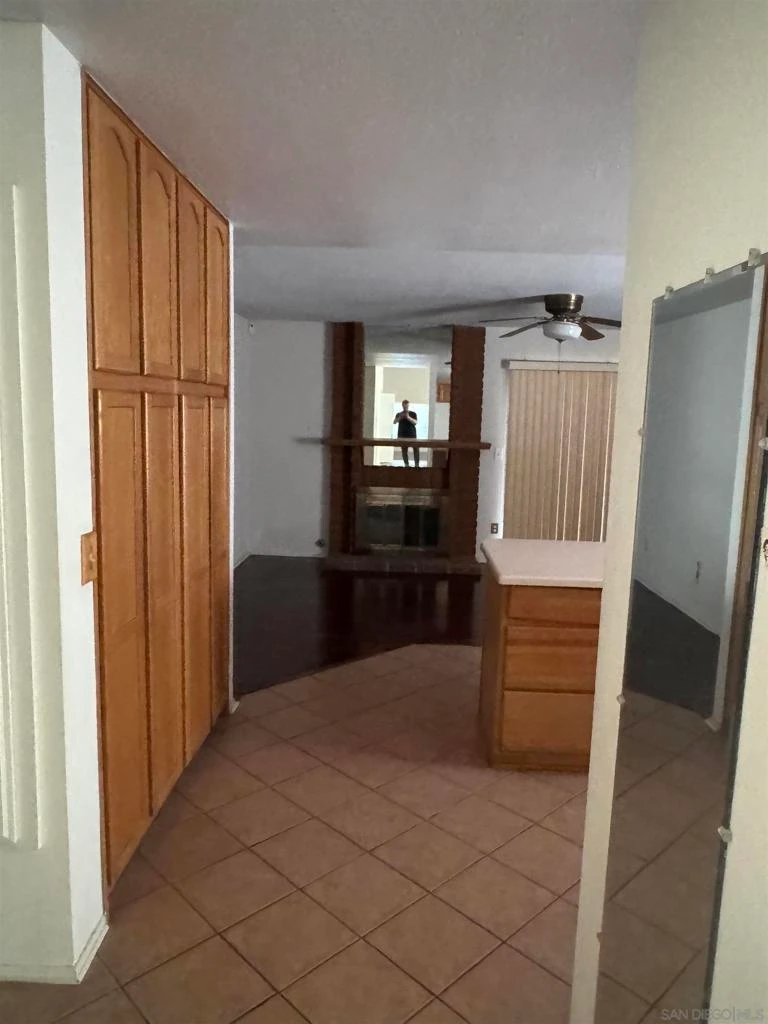 Interior 2