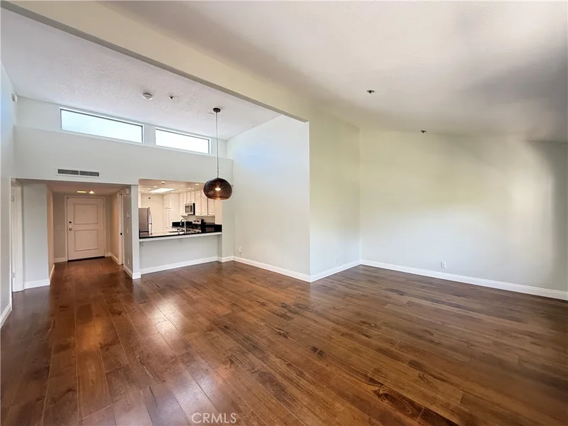 260 Cagney Lane 317