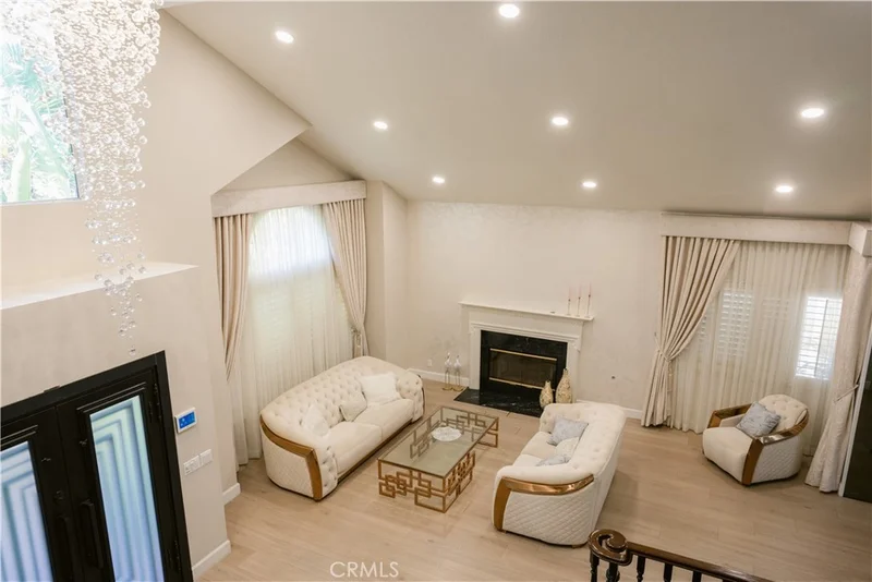 3060 Sioux Court photo 2