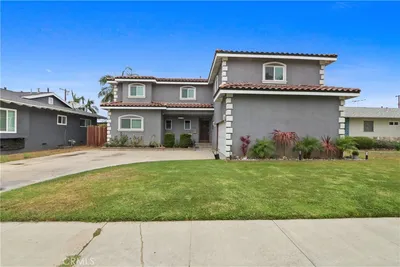 3129 W Olinda