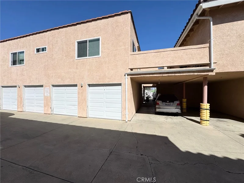 17511 Newland