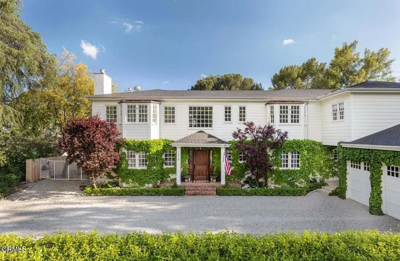 1238 Green Lane