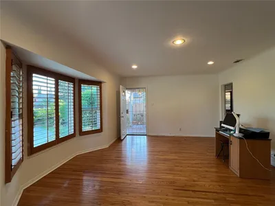 10623 A Olive Street photo 2