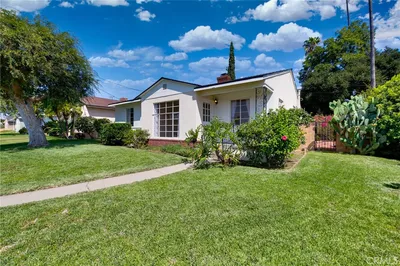 8925 Youngdale photo 2