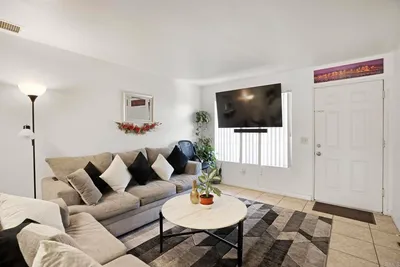 888 Cherrywood Way 14 photo 2