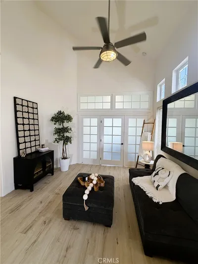 712 Lupine Drive photo 2