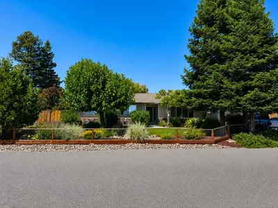 17200 Oak Leaf Drive