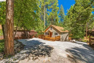 22859 Miners Avenue photo 2