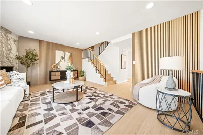 1805 Vine F photo 2