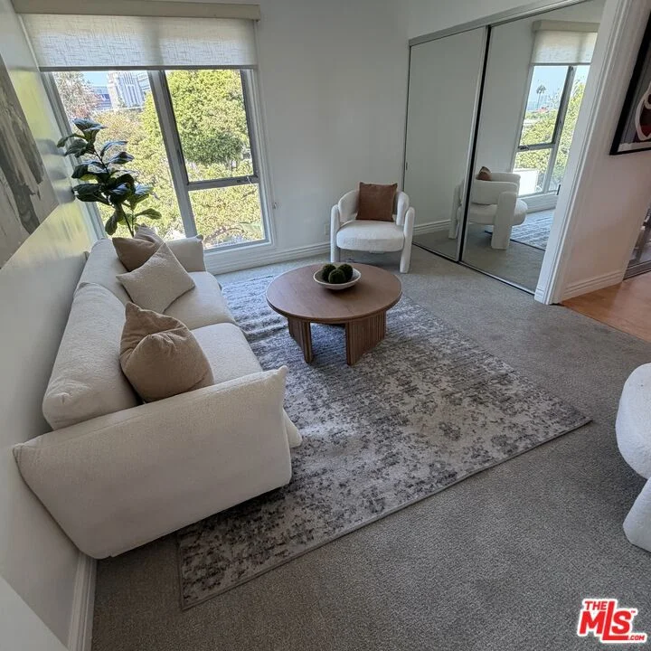 Photo 2 of 1328 Havenhurst Drive 202