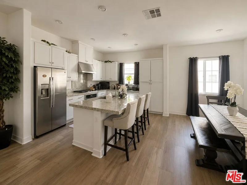 27417 Horizon View Lane photo 2