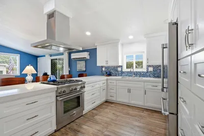6493 Friendly Place photo 2