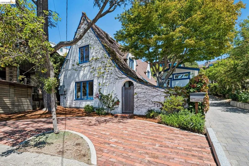 639 Cragmont