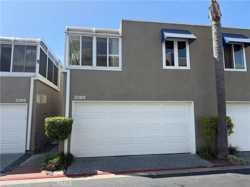 3382 Tempe Drive photo 2