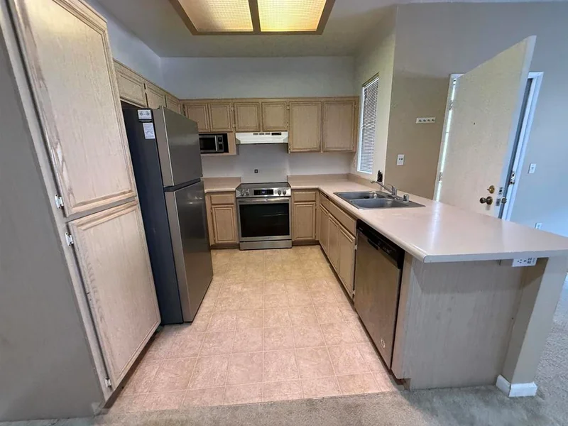 17161 Alva Rd 2727 photo 2