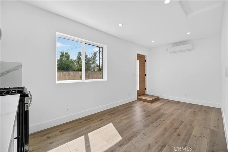 7053 Fallbrook Avenue photo 2