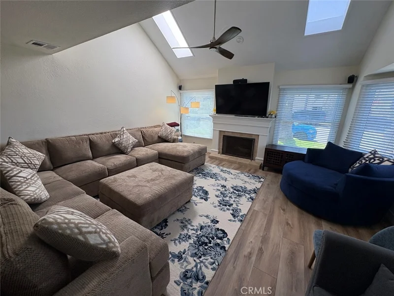 223 14th Street photo 2