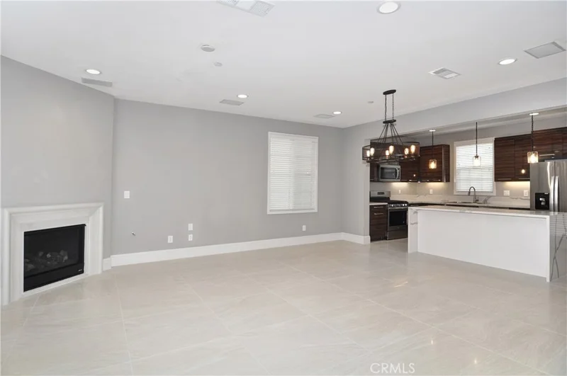 1391 San Juan photo 2