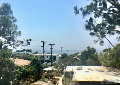 223 10th Street