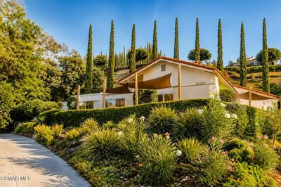 32355 Saddle Mountain Drive