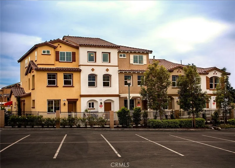 323 N Edenfield Avenue