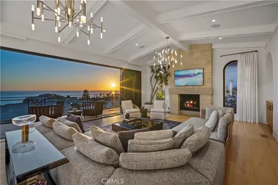 922 EMERALD BAY