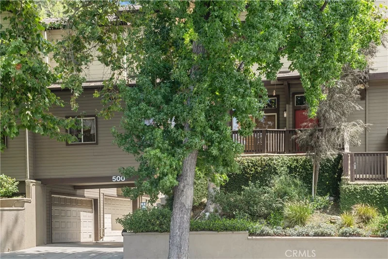 500 N Rosemead 29, Pasadena, CA 91107