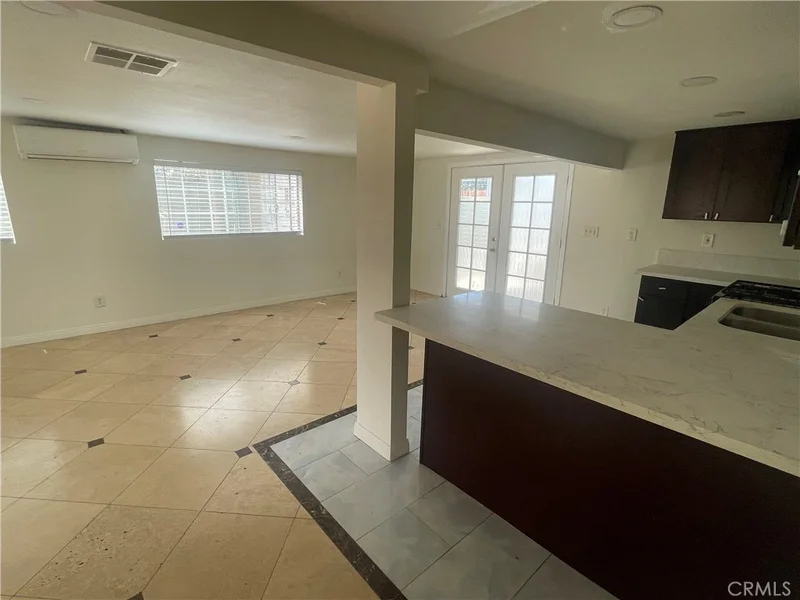 Photo 2 of 12262 Orangewood