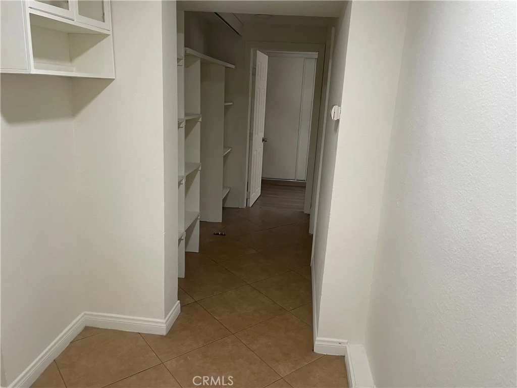 Interior 2