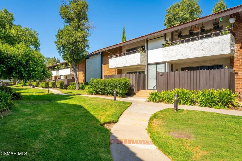 31552 Agoura Road 4