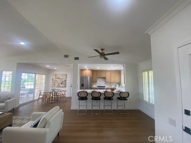 Interior 2