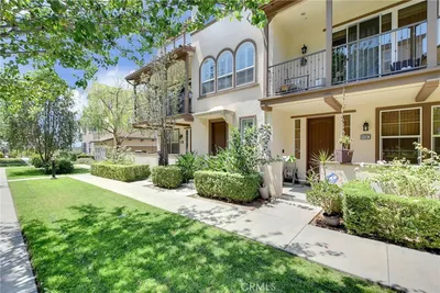 908 N Botanica Lane B photo 2