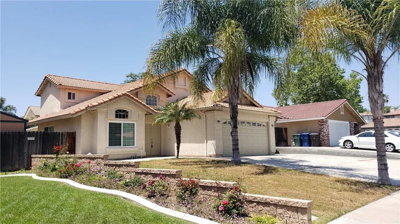 8739 Belladona photo 2
