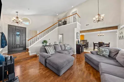 6651 Carmel Court photo 2