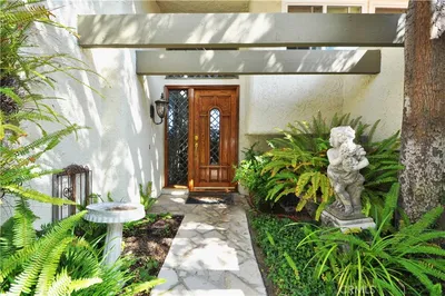 91 Cypress Way