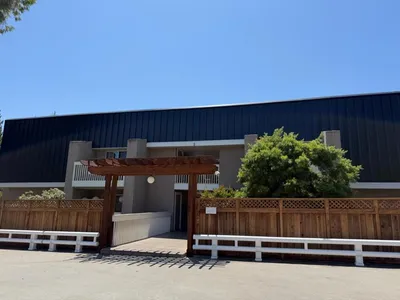 675 Sharon Park Drive 321