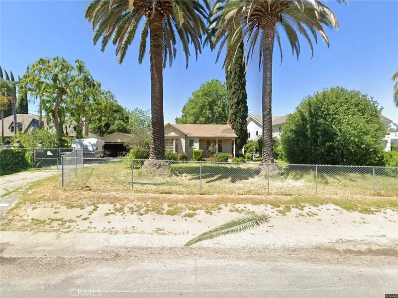 5153 Avenida Hacienda, Los Angeles, CA 91356