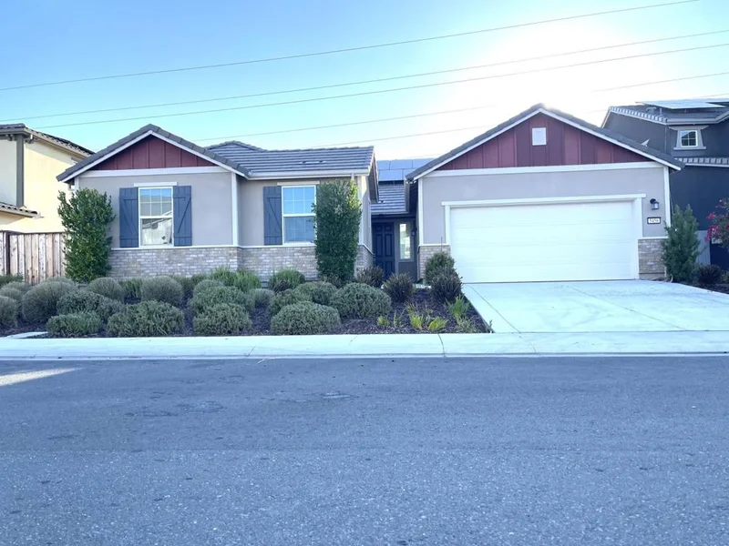 5458 Majano Way photo 2