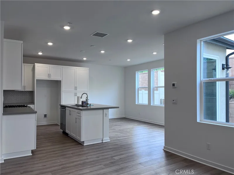 4085 Spring Haven Lane photo 2