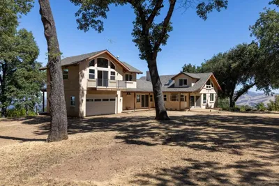 39537 Laurel Springs
